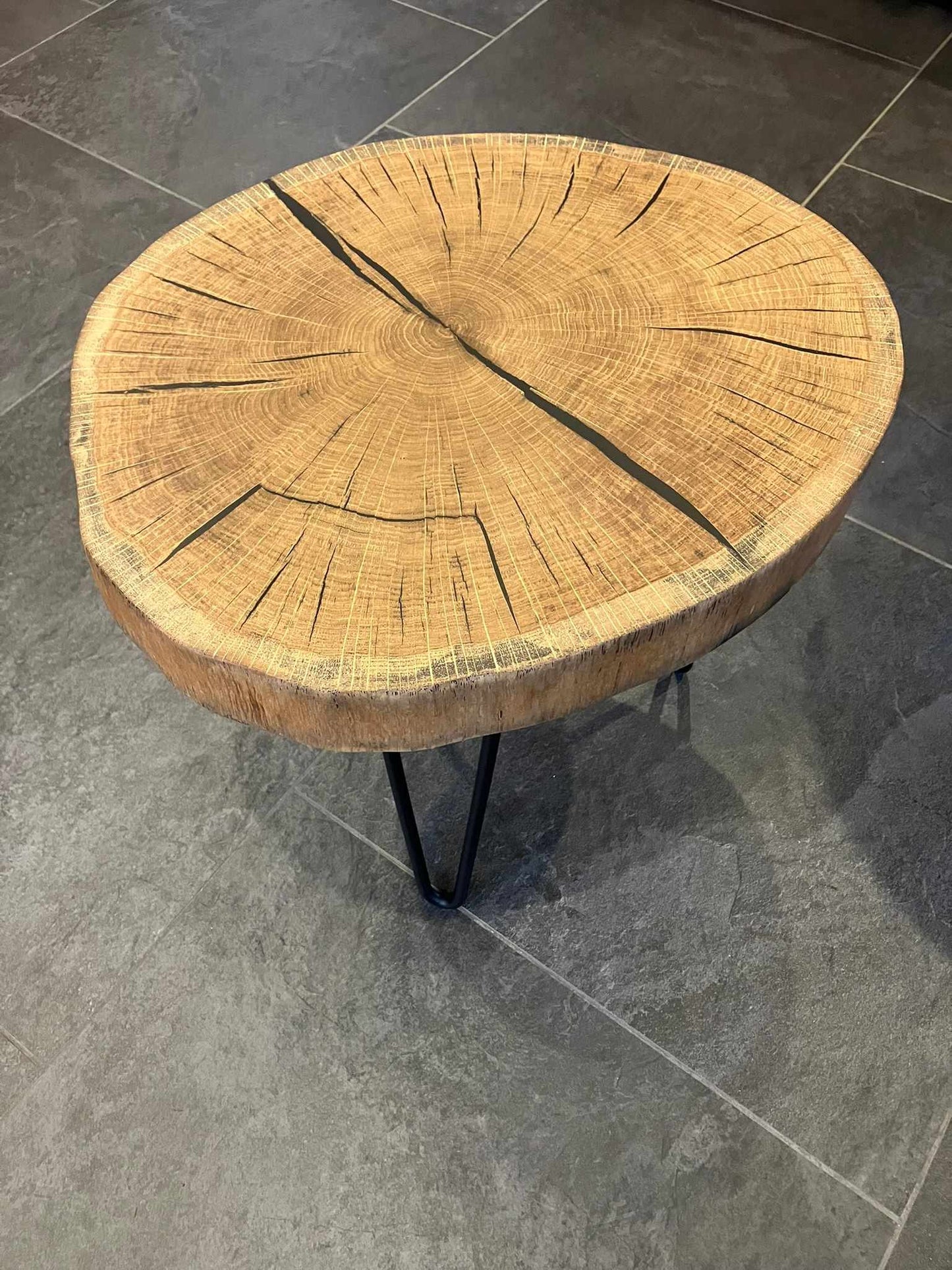 Table en rondins de chêne